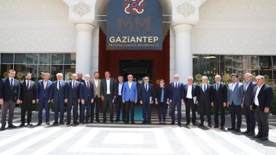 Gaziantep Belediyesi ev sahipliğinde düzenlenen toplantıya, Cumhurbaşkanlığı Yerel Yönetimler ve