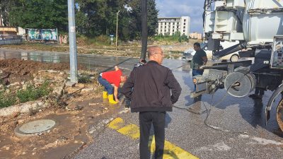 Antakya Belediye başkanı İbrahim Naci Yapar Antakya merkezde etkili olan