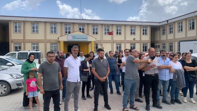 Hatay’ın eğitim kurumlarından biri olan Osman Ötken Anadolu Lisesi velileri,