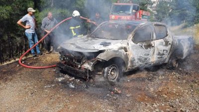 Hassa’da kırsal bir alandaki baz istasyonunu kontrole gelen ekip, jeneratörün