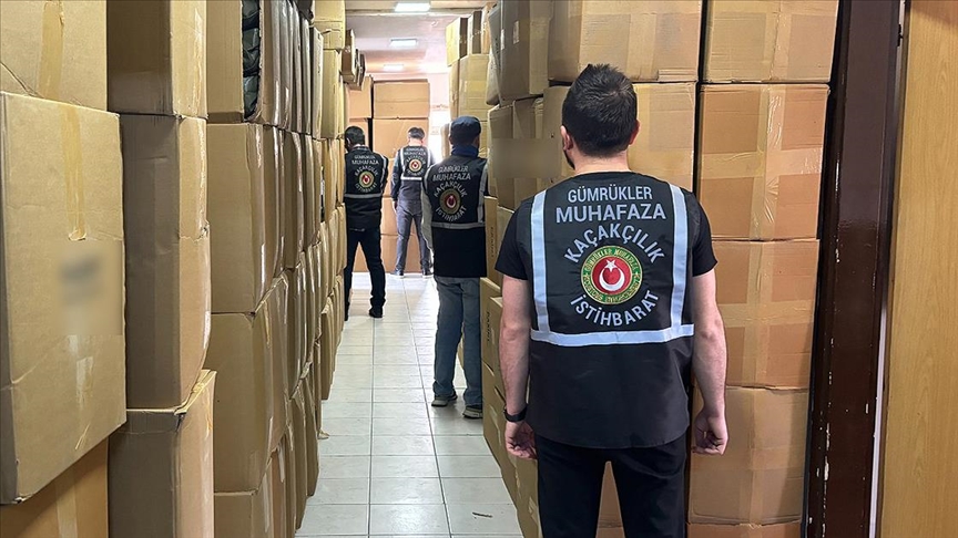 Ticaret Bakanlığı Gümrük Muhafaza ekiplerinin, Mersin ve Kocaeli'de gerçekleştirdiği operasyonlarda