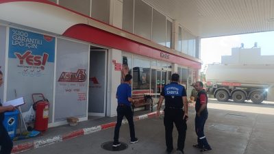 Hatay Büyükşehir Belediyesi zabıta ekipleri, akaryakıt istasyonları ve zeytinyağı fabrikalarında