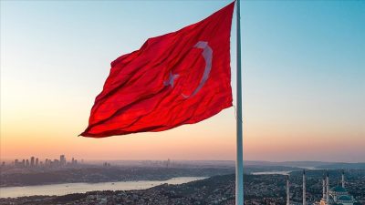 Türkiye ekonomisi, yılın ilk çeyreğinde yüzde 5,7 büyüme kaydetti. Türkiye