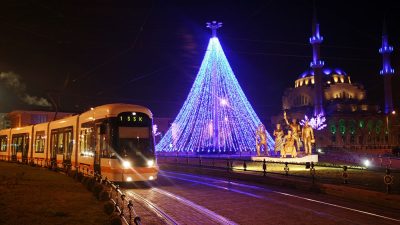 Eskişehir Belediye Başkanı Ayşe Ünlüce, seçim öncesinde gençlere verdiği sözü