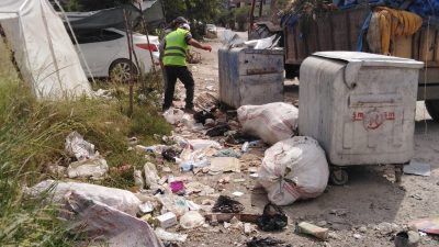 Samandağ Belediyesi temizlik işçileri, bayram tatili süresince dinlenmeden çalıştı. 9