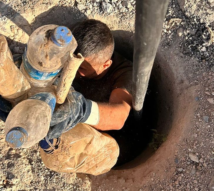 Hatay Büyükşehir Belediyesi ekipleri,