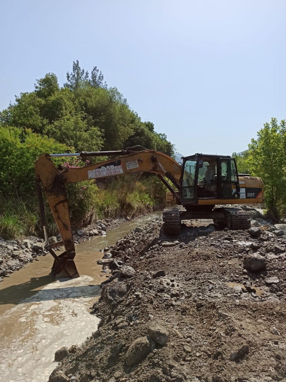 Çevre Sağlığı İçin HBB’den Dere Temizliği