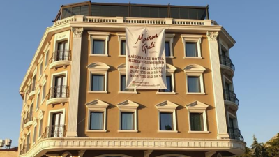 Sahipliğini iş insanı Nebil Gali’nin yaptığı dünyada ışıklandırılan ilk cadde