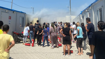 Hatay’ın İskenderun ilçesinde bulunan Arkas Konteyner Kent’te, depremzede vatandaşların konakladığı