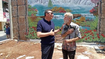 nderun Belediyesi, deprem sonrası yaraları sanatla sarmaya devam ediyor. Belediye