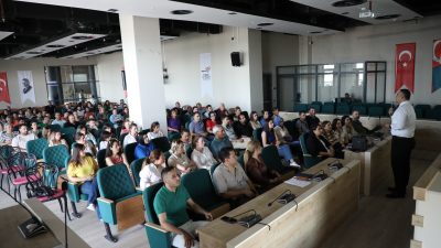 Hatay Büyükşehir Belediyesi, personelinin hizmet kalitesini artırmak ve mesleki gelişimine