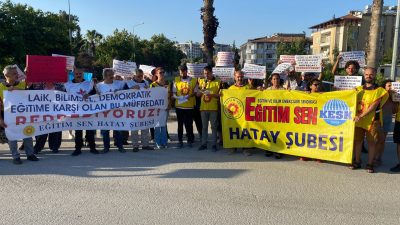 Gerici müfredata karşı Eğitim Sen protesto eylemi yaptı