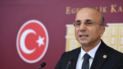 CHP üyesi Şerafettin Bahadır, Kayseri’nin Pınarbaşı ilçesinde akşam saatlerinde silahlı