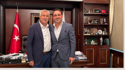 Hatay’ın Defne ilçesinin genç başkanı Halil İbrahim Özgün, Adana Büyükşehir