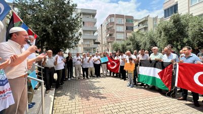 Hatay’ın Dörtyol ilçesinde, İsrail’in Gazze’ye saldırıları protesto edildi. Numuevler Mahallesi’ndeki