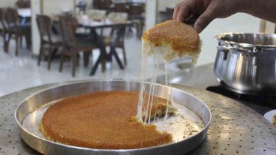 Avrupa Birliği tescilli Hatay’ın coğrafi işaretli dillere destan künefesi için