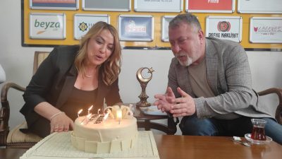 CHP Hatay Milletvekili Nermin Yıldırım Kara, İskenderun Gazeteciler Cemiyeti’ni ziyaret