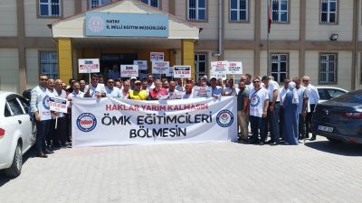 Eğitim-Bir-Sen Hatay şubesinden bir grup öğretmen, Pazartesi günü İl Milli
