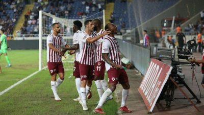 Hatayspor’un sahipsizliği, yıldız futbolcularına başka kulüplerin göz dikmesine yol açıyor.