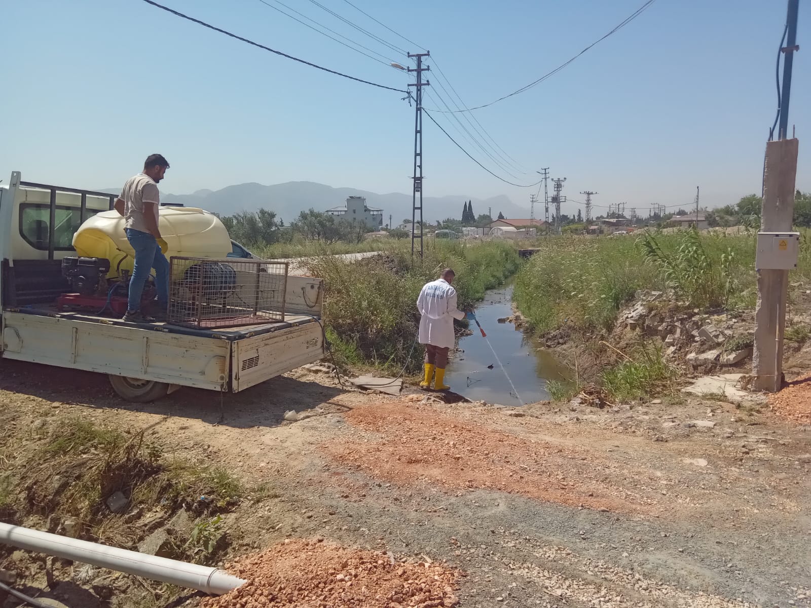 Antakya Belediyesi Larva Mücadelesinde