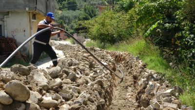 Hatay Büyükşehir Belediyesi (HBB), hava sıcaklıklarının yükselmesi ile birlikte vatandaşların