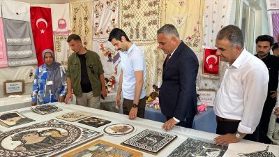 Hatay’ın Kumlu ilçesinde düzenlenen Hayat Boyu Öğrenme Haftası etkinlikleri kapsamında