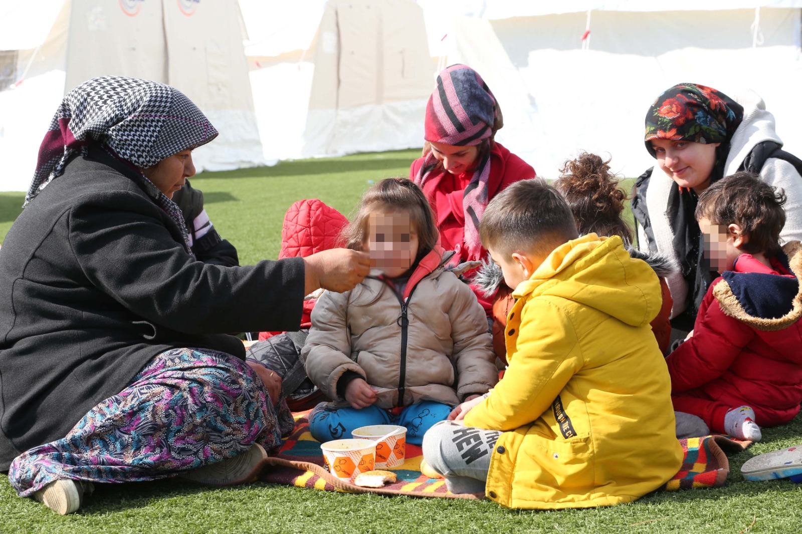 “Kurban Derileri Depremzede çocuklara gitsin” kampanyası