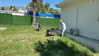 Park Bahçe Müdürlüğü Ekipleri, Mustafa Kemal Üniversitesi Bahçesinde Toprak Tesfiye