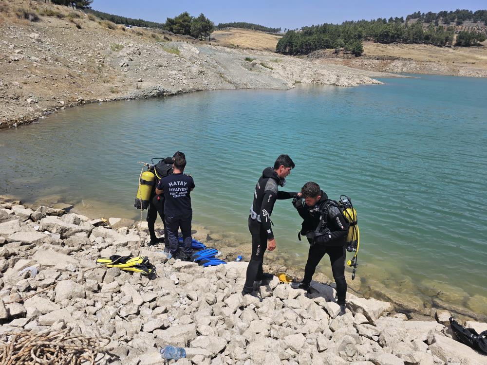 Serinlemek içi girdiği gölet mezarı oldu