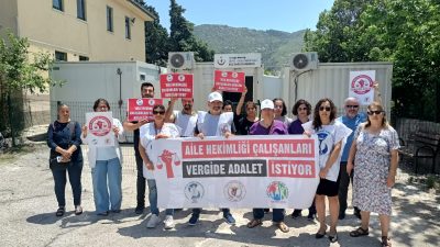 Sinop’un Boyabat ilçesine görevlendirilen doktorları taşıyan araç kaza yaptı. Kaza