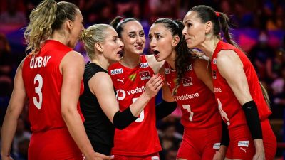 A Milli Kadın Voleybol Takımı, FIVB Milletler Ligi’nde (VNL) finallere