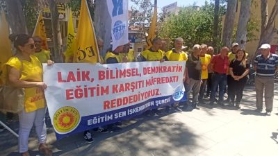 Eğitim Sen İskenderun Şube Başkanı Mustafa Ünsal, Milli Eğitim Bakanlığı’nın