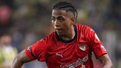 Hatayspor, ödemelerini düzenli yapamadığı için futbolcusu Rivas’ın kulüple olan sözleşmesini