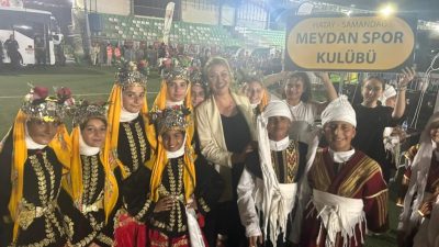 Hatay’ın Defne ilçesinde, 6 Şubat depremlerinde kaybettiği ailesinin ardından Mümtaz