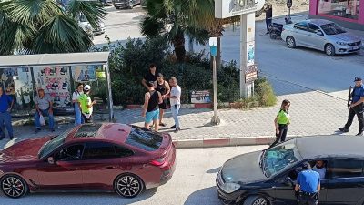 Hatay’ın Samandağ ilçesinde, dron destekli trafik denetimi yapıldı. Samandağ Bölge