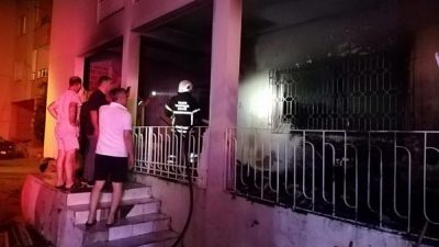 Dörtyol İlçesi Özerli Mahallesi’nde bir evde çıkan yangın, ev sahiplerinin