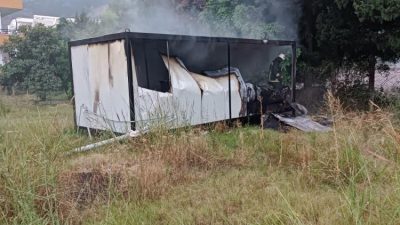 Hatay’ın İskenderun İlçesi Yunus Emre Mahallesi’nde bir konteynerde meydana gelen