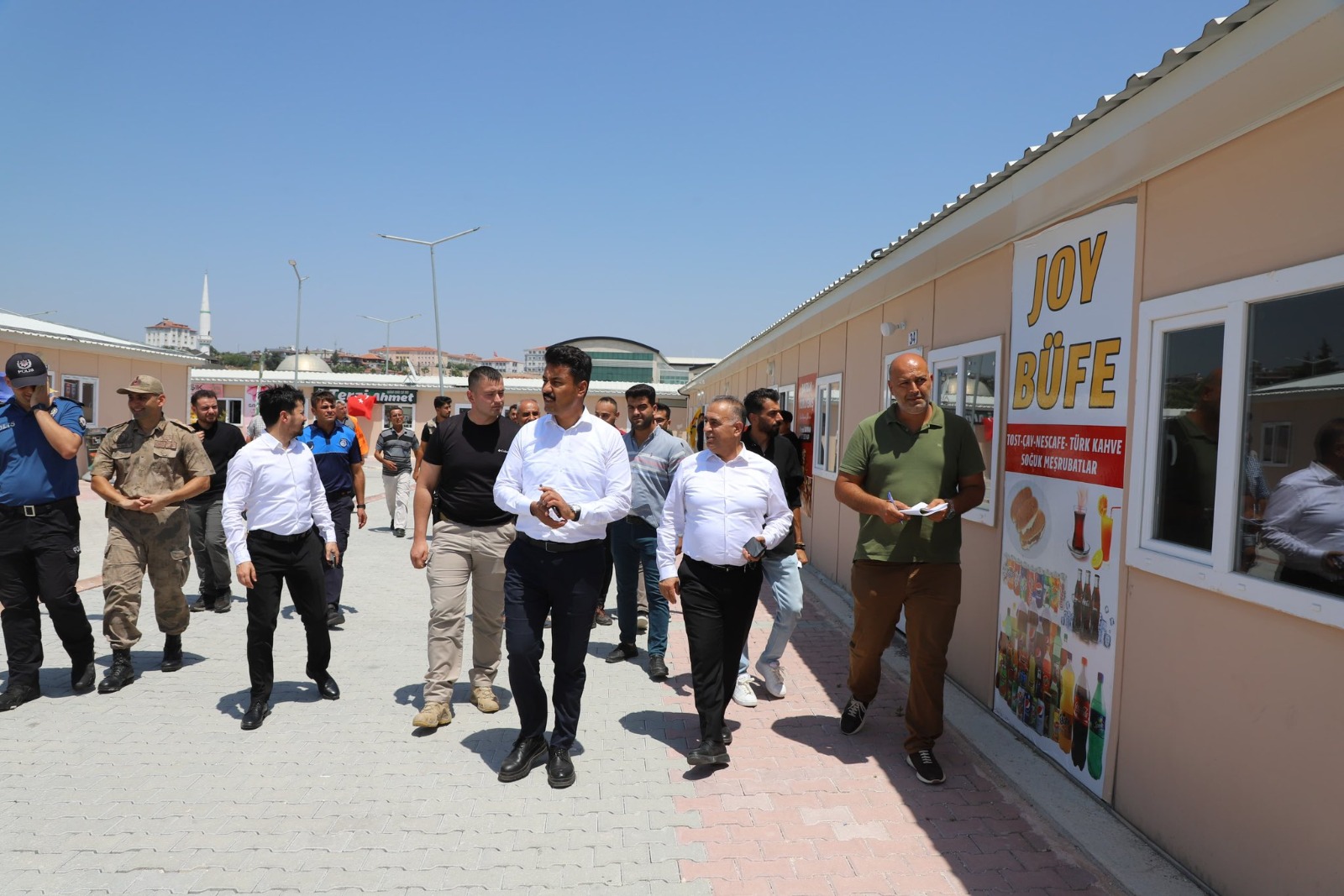 Altınözü’nde faaliyete girmeyen iş yerlerine müdahale