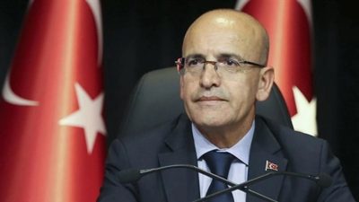 Hazine ve Maliye Bakanı Mehmet Şimşek, Türkiye’de asgari ücretin düşük