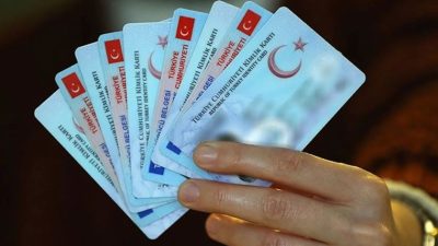 &nbsp; Kadının evlendikten sonra bekarlık soyadını tek başına kullanamayacağını içeren