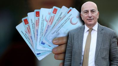 Eski Hazine Müsteşarı Dr. Mahfi Eğilmez, dövizle ödeme yaparak Türkiye