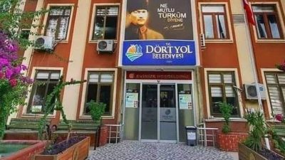 Dörtyol Belediyesi’nde yeni başkan Bahadar Amaç, yönetici kadrosunu tamamen değiştirdi.