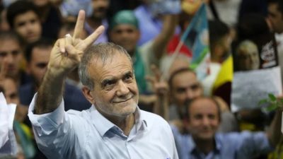 İran’da düzenlenen cumhurbaşkanlığı seçiminin ikinci turunda reformist aday Mesud Pezeşkiyan,