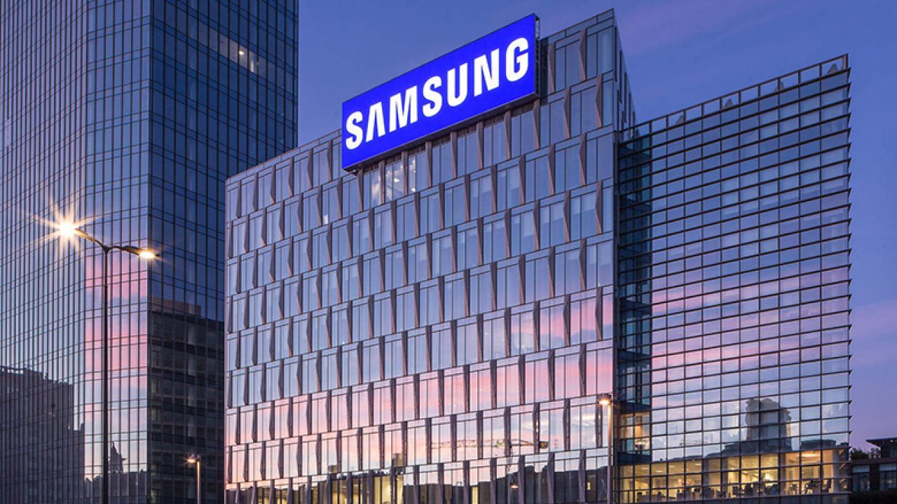 Samsung çalışanları greve çıktı