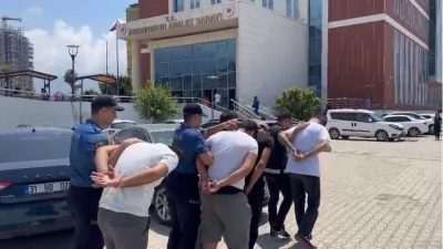 Hatay Emniyet Müdürlüğü ekipleri tarafından aranan şahısların yakalanmasına yönelik yapılan