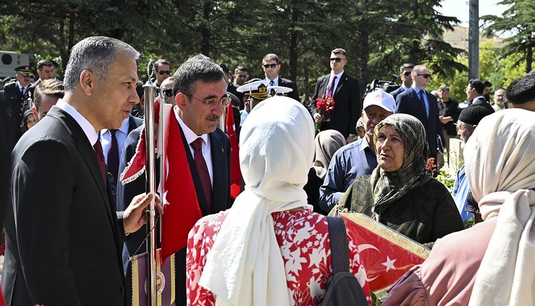 Cumhurbaşkanı Yardımcısı Cevdet Yılmaz,