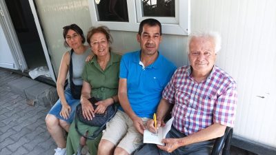 Emekli edebiyat öğretmeni, yazar ve Antakya Gazetesi yazarı Mehmet Karasu,