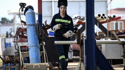 Hatay’ın İskenderun ilçesinde bir akaryakıt şirketinde kaynakçı olarak görev yapan