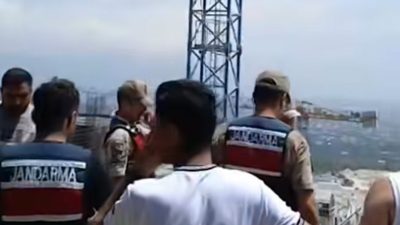 Hatay’ın Samandağ ilçesine bağlı Mağaracık Mahallesi’nde bulunan toplu konutlarda çalışan