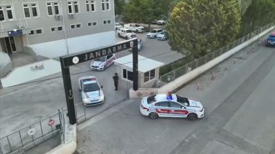 İçişleri Bakanı Ali Yerlikaya, Balıkesir’de düzenlenen “Kuyu-12” operasyonu kapsamında gözaltına